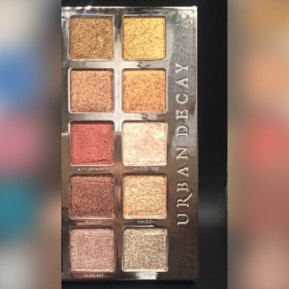 Urban Decay Heavy Metals Palette - Picture 9 of 9